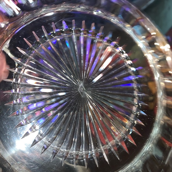 Beautiful Heisey Cut Glass Plate - Picture 5 of 7